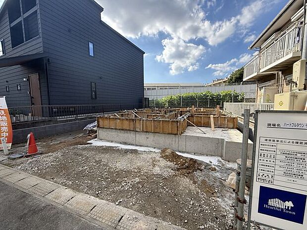 【現地写真】住宅性能表示制度6項目取得。長く住み継げる長期優良住宅です。耐震性や耐久性に配慮され、安心して過ごせる住まいです。