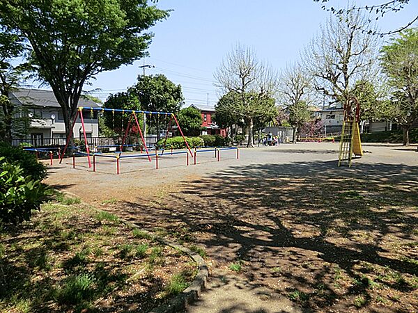 柏尾町第二公園まで約1100ｍ
