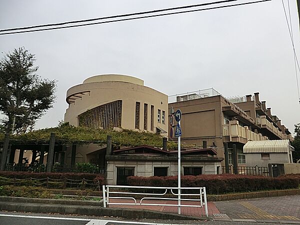 横浜市立大岡小学校まで約1200ｍ