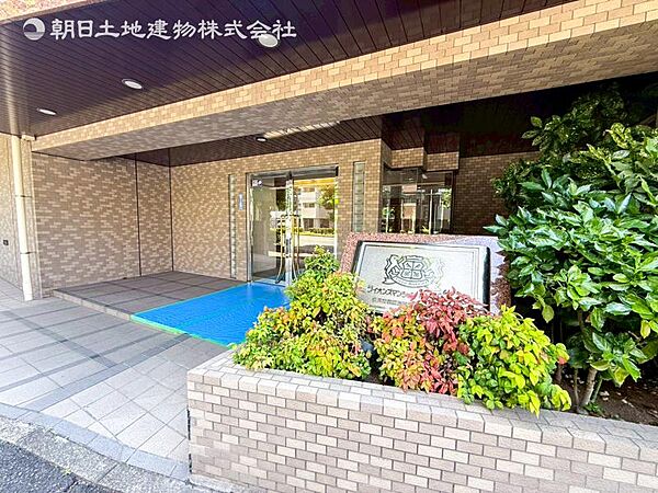 安心とぬくもりが出迎えるエントランス！