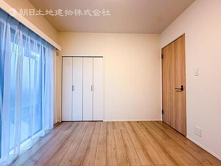 健やかな時間を過ごせるプライベートルームはとても大切です！！インテリアにも合わせやすいカラーリング！それぞれの居室に思い思いのコーディネートをしてより空間を演出することでよりいっそう大事にな空間に！ 