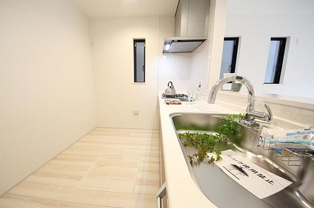 ■ゆったりとした広さのキッチンスペース