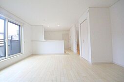 北区神谷3丁目　新築戸建 4LDKのリビング/ダイニング