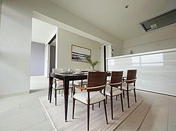 豊玉南住宅 2LDKのリビング/ダイニング