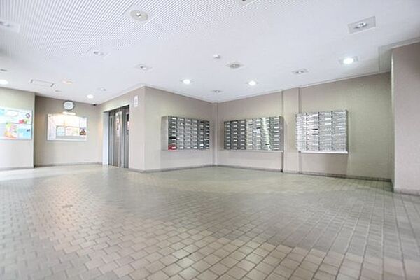 ■総戸数256戸の大規模マンション（内Ｂ棟122戸）
