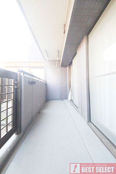 ■土日はもちろん、平日やお仕事帰りの夜間のご内見も可能です。お気軽にお申し付け下さい。