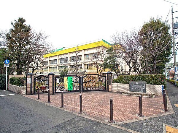 板橋区立北野小学校　徒歩6分 430m