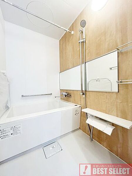 ■くつろぎのバスタイム、追い焚き機能＆浴室乾燥付きです