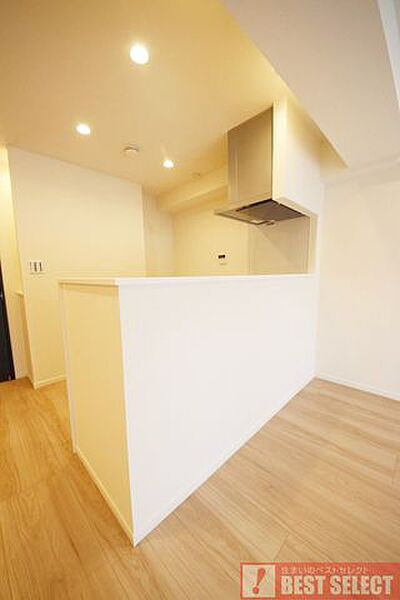 ■開放感のあるカウンターキッチンでリビングを見渡せます