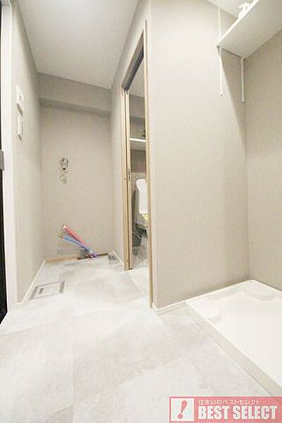 ■朝の身だしなみもしっかりとできる洗面化粧台