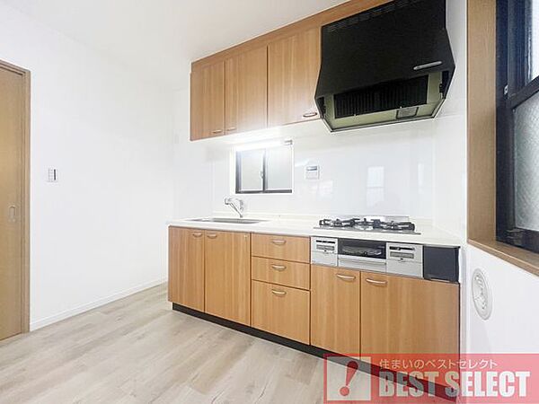 ■新規内装＆外装リフォーム施工済みでキレイなお住まい