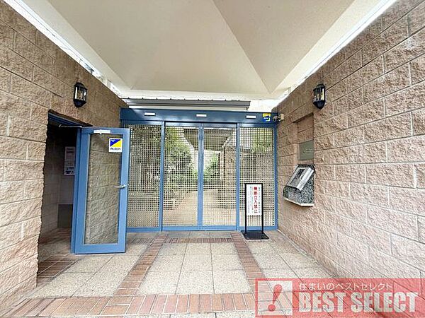 ■ＴＶモニター付きオートロック完備で安心セキュリティ■24時間ゴミ出し可能■エレベーターはありません