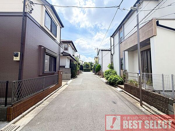 ■生活施設や総合病院が近くに揃う利便性が高い立地