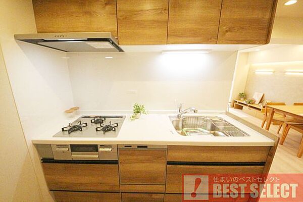 ■新規内装フルリノベーション施工済みでキレイなお住まい