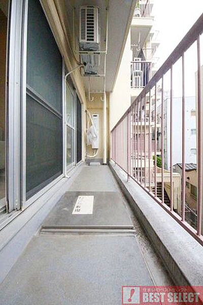 ■土日はもちろん、平日やお仕事帰りの夜間のご内見も可能です。お気軽にお申し付け下さい。
