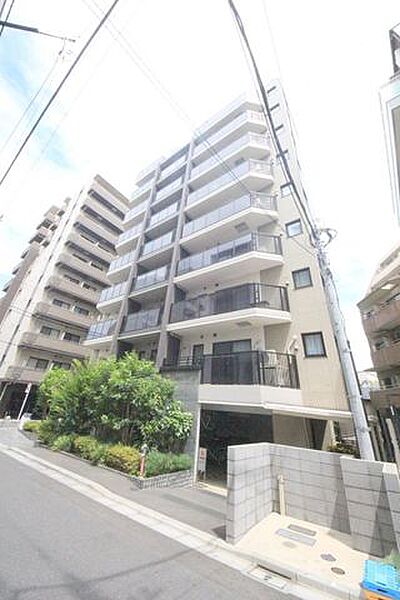 ■ＪＲ線「尾久」駅まで徒歩9分■ＪＲ山手線「田端」駅まで徒歩10分■日暮里・舎人ライナー「赤土小学校前」駅まで徒歩11分