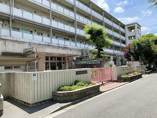 浮間保育園　徒歩5分 390m