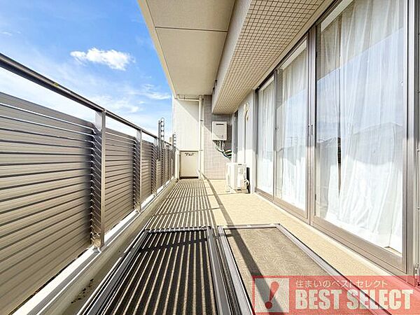 ■土日はもちろん、平日やお仕事帰りの夜間のご内見も可能です。お気軽にお申し付け下さい。