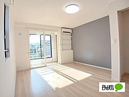 ルーセンス 201 2階ワンルームのリビング/ダイニング