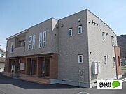 戸倉駅よりバス7分 徒歩4分 築18年2ヶ月 2階建の賃貸物件