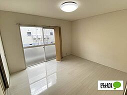 ラプラストラムＳ 1階2DKのリビング/ダイニング