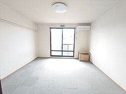 サンガーデンワカツキ　Ｅ棟 2階1Kのリビング/ダイニング