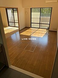 西武新宿線 都立家政駅 徒歩10分の賃貸マンション 1階3LDKのリビング/ダイニング