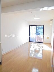 JR総武線 東中野駅 徒歩2分の賃貸マンション 1階2LDKのリビング/ダイニング