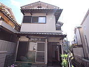 寝屋川市駅より徒歩13分 築45年2ヶ月 2階建の賃貸物件