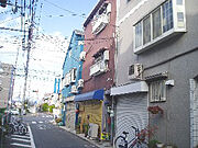 寝屋川市駅より徒歩8分 3階 築32年3ヶ月の賃貸物件