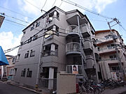 寝屋川市駅より徒歩8分 1階 築34年の賃貸物件