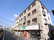 野崎駅より徒歩1分 3階 築36年6ヶ月の賃貸物件