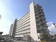 寝屋川市駅より徒歩15分 10階 築27年6ヶ月の賃貸物件