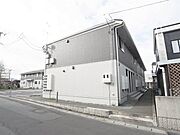 弘前駅より徒歩25分 築15年10ヶ月 2階建の賃貸物件