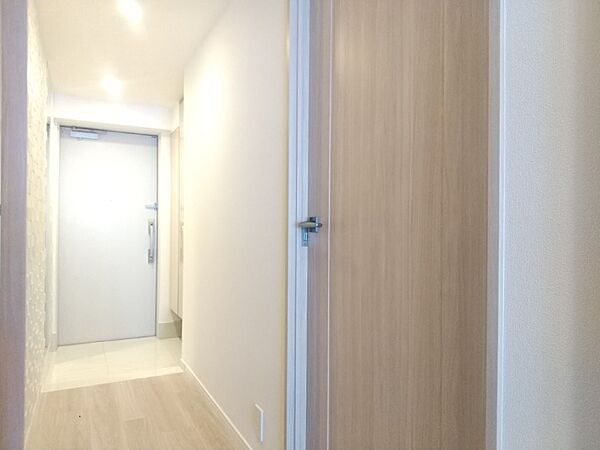落ち着いた雰囲気の玄関は大切なお客様を迎えるのに最適です。