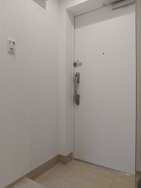 広い玄関とホール。 ゆったりとしたスペースで、お客様をお迎え出来ます。