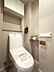 トイレ：清潔で快適な温水洗浄機能付トイレです。シンプルで使い勝手がよく、お掃除も楽チンです。 