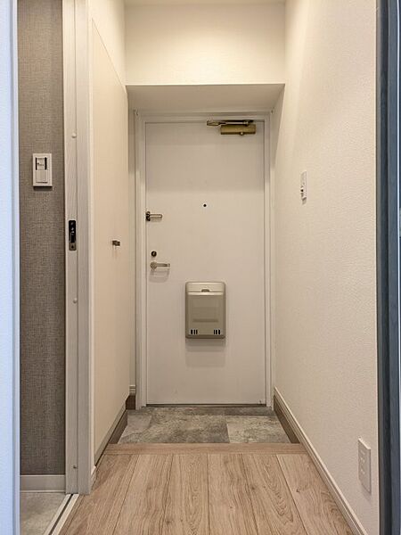落ち着いた雰囲気の玄関は大切なお客様を迎えるのに最適です。