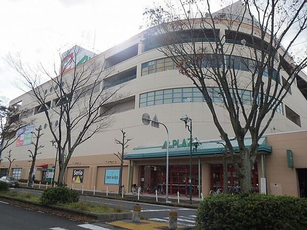 アル・プラザ近江八幡店 570m