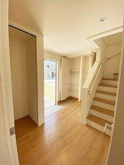 玄関ホール＊同社施工例