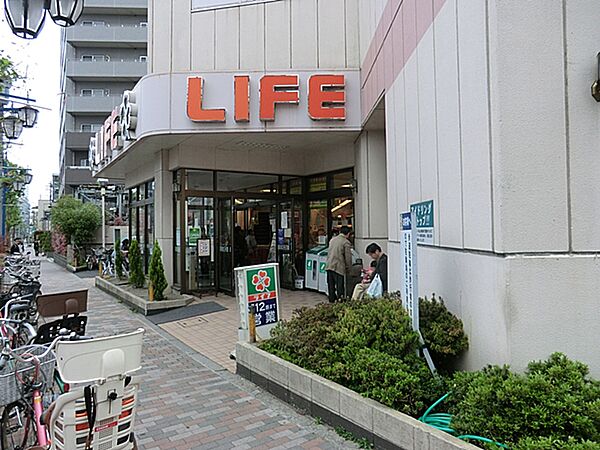 ライフコーポレーション新大塚店