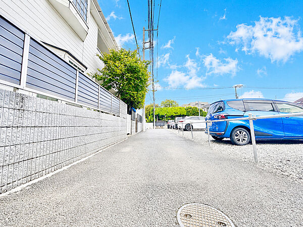 通勤や通学はもちろん、お出かけにも大変便利な立地です。撮影年月：2026年7月
