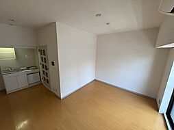 阪神本線 神戸三宮駅 徒歩8分の賃貸マンション 9階ワンルームのリビング/ダイニング