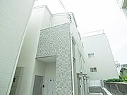 春日野道駅より徒歩10分 築8年8ヶ月 2階建の賃貸物件