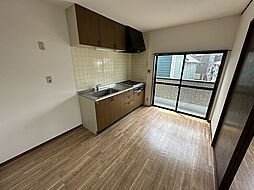 神戸市海岸線 ハーバーランド駅 徒歩10分の賃貸アパート 2階2DKのリビング/ダイニング