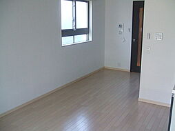 JR東海道・山陽本線 三ノ宮駅 徒歩8分の賃貸マンション 4階ワンルームのリビング/ダイニング