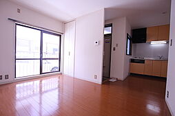 阪急神戸本線 園田駅 徒歩10分の賃貸アパート 1階1LDKのリビング/ダイニング