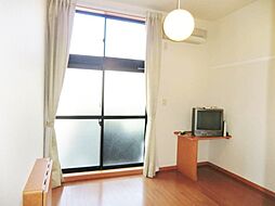 JR東海道・山陽本線 尼崎駅 徒歩18分の賃貸アパート 1階1Kのリビング/ダイニング