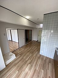 阪急神戸本線 塚口駅 徒歩6分の賃貸マンション 3階2DKのリビング/ダイニング