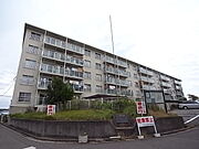 明石駅よりバス15分 徒歩1分 築53年6ヶ月 5階建の賃貸物件
